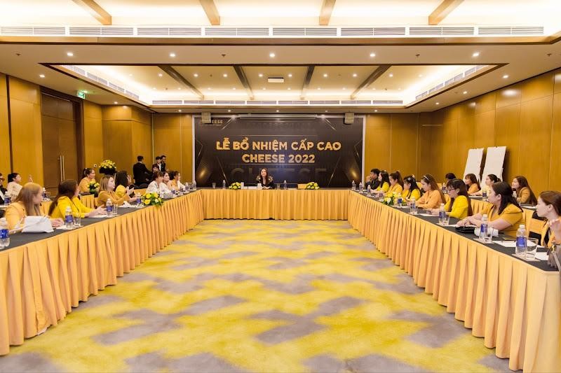 CEO Bích Chi chi tiền “khủng” cho nhân viên du lịch, đào tạo cùng bậc thầy kinh doanh-1