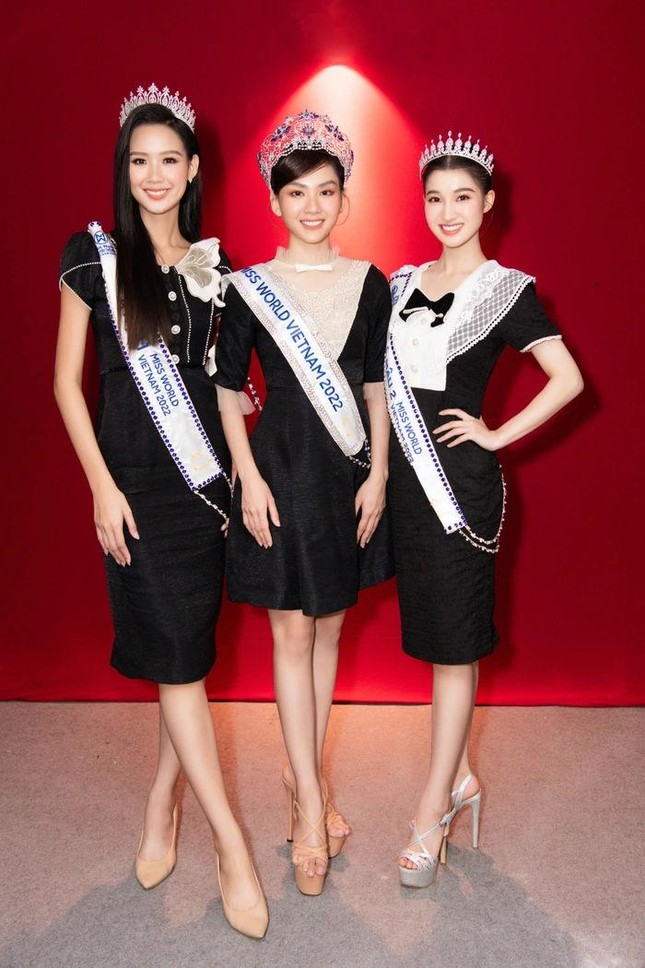Top 3 Miss World Vietnam 2022 liên tục diện trang phục đồng điệu: Set đồ nào ấn tượng nhất?-9