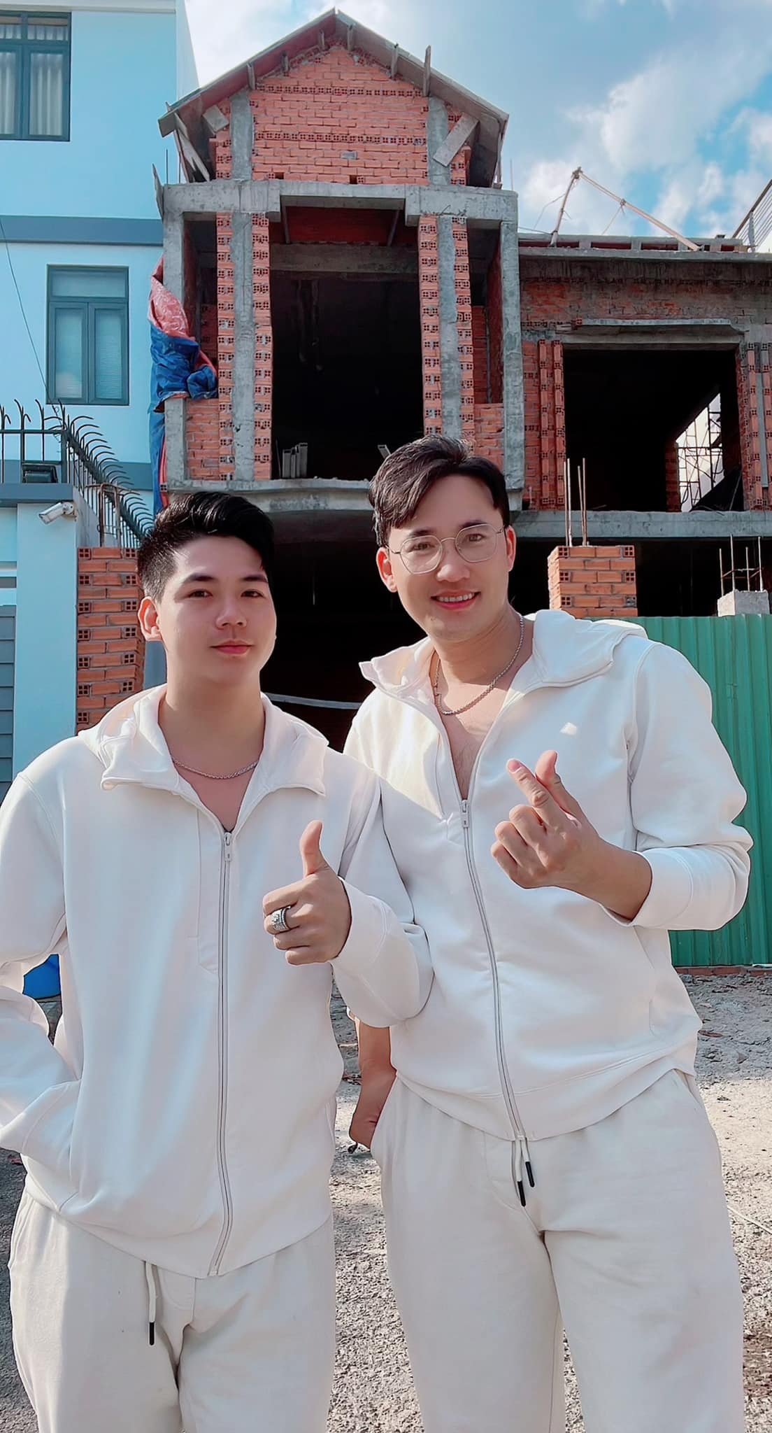 Hà Trí Quang và bạn trai xây biệt thự ở Sài thành, chi phí thiết kế phòng karaoke “gây choáng”-2