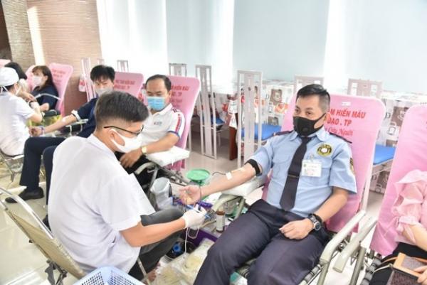 Bất ngờ trước tâm sự của người hiến máu nhiều nhất Việt Nam-1