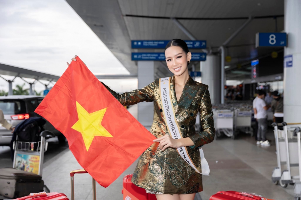 Á hậu Bảo Ngọc lên đường sang Ai Cập dự thi Hoa hậu Liên lục địa 2022-6