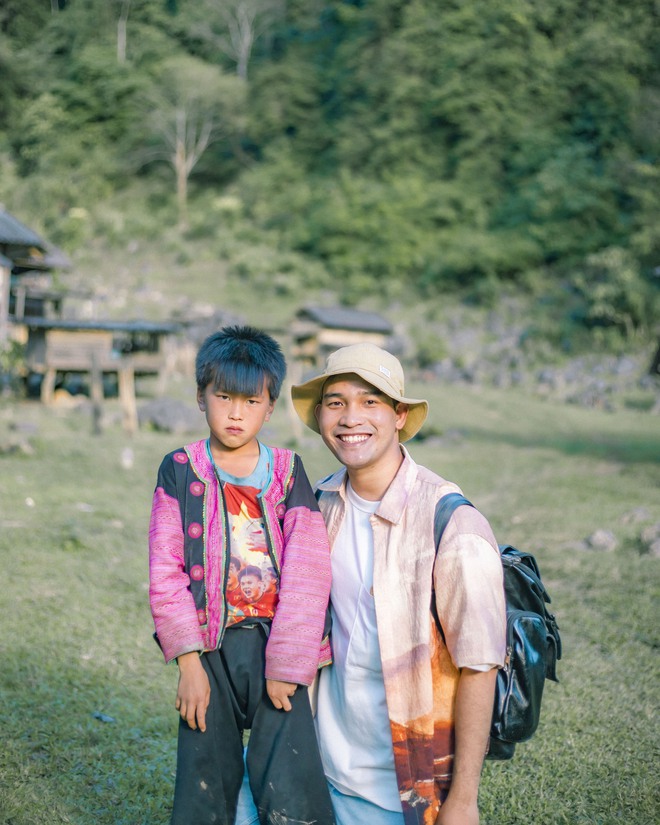 Chàng trai 9x đam mê xê dịch và hành trình đi qua 30 tỉnh thành Việt Nam: "Du lịch là cách đầu tư cho bản thân không bao giờ lỗ"-6