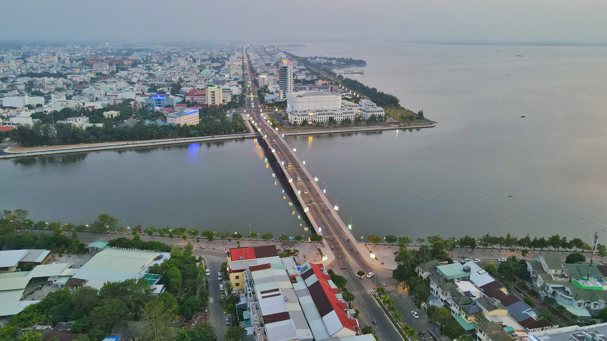 Kiên Giang sẽ phát triển 6 đô thị động lực, lấy Rạch Giá làm trung tâm-1