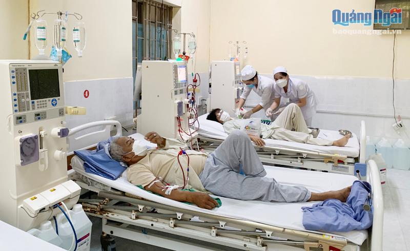 Bệnh viện Đa khoa khu vực Đặng Thùy Trâm: Tích cực hỗ trợ bệnh nhân suy thận-1