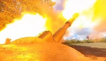 Nga công bố video pháo tự hành 2S1 Gvozdika tiêu diệt mục tiêu ở Maryinka-cover-img