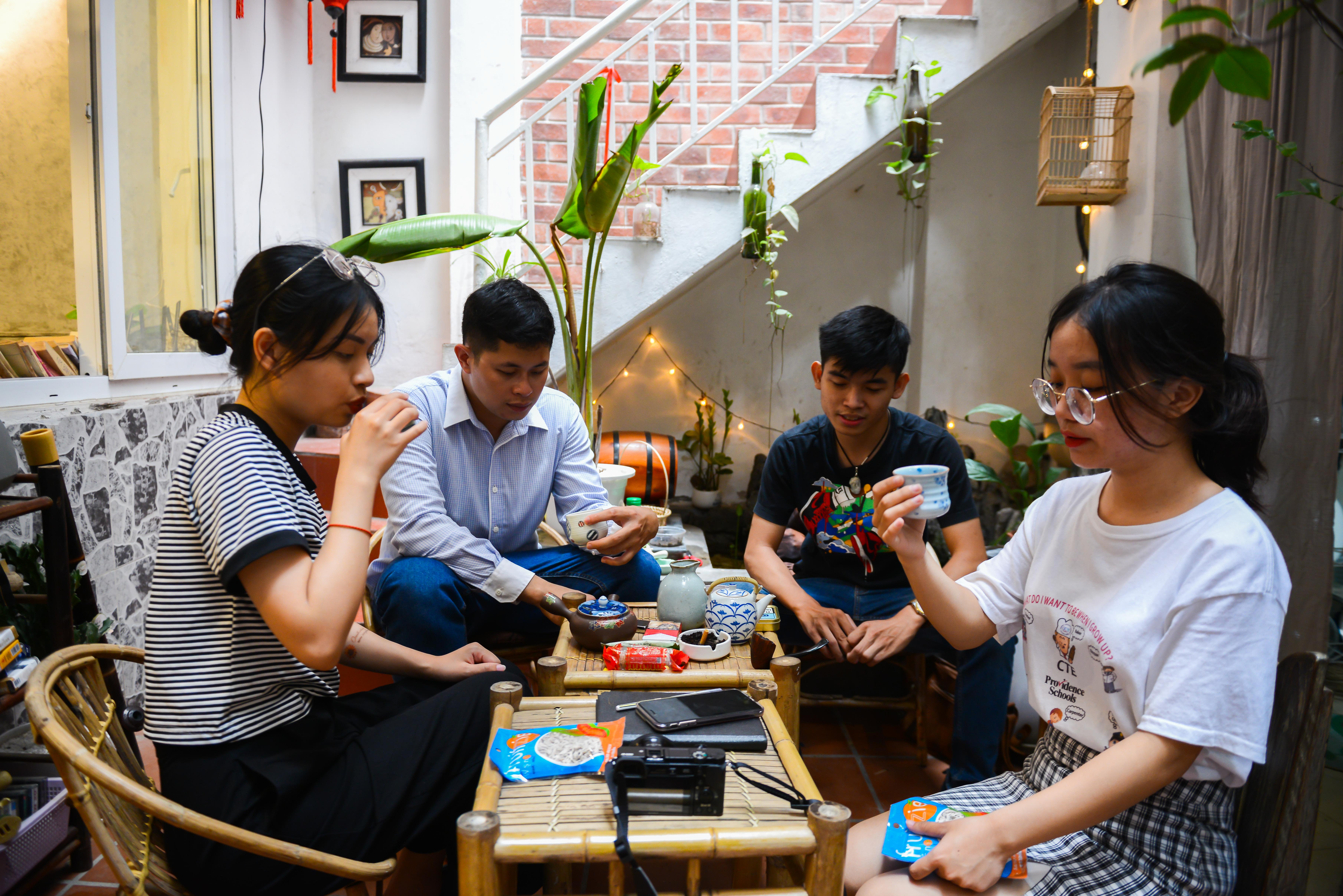 Trải nghiệm quán trà độc đáo bậc nhất Hà Nội: Khách đến tự phục vụ, tự trả tiền-10