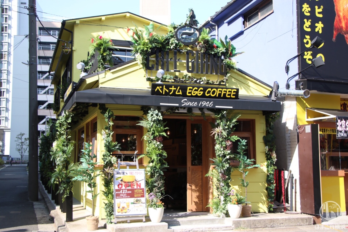 Những quán cà phê Việt "đem chuông đi đánh xứ người", khách hàng mê tít, xếp hàng để được thử-13