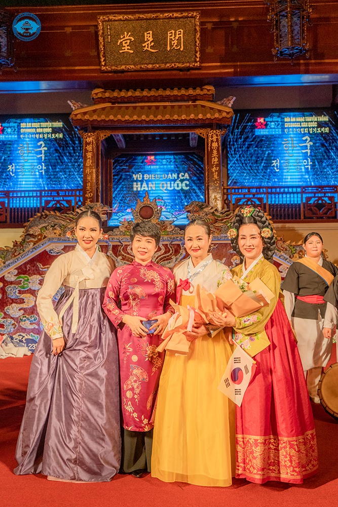 Những vũ điệu dân ca của Hàn Quốc trong nhà hát Duyệt Thị Đường-9