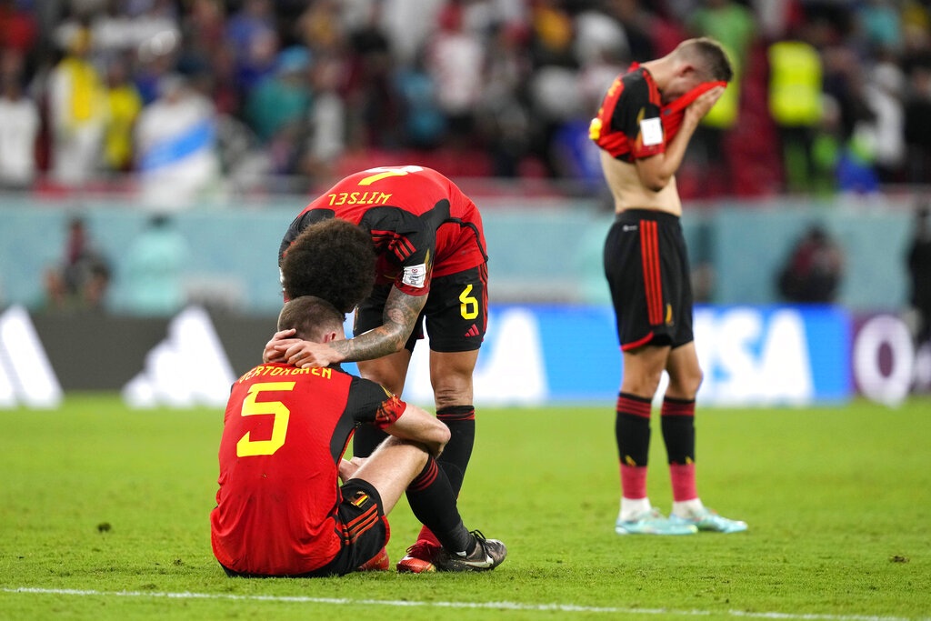 Bỉ cay đắng bị loại khỏi World Cup ngay từ vòng bảng-1