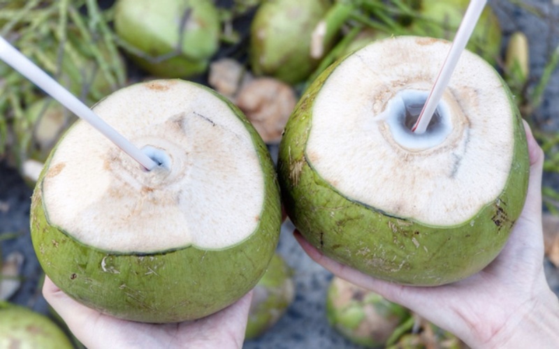 Thời điểm "vàng" uống nước dừa giúp phát huy hết lợi ích về sức khỏe-2