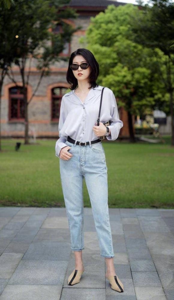Mặc quần jeans vào mùa hè không khó, xem những người đẹp trong lĩnh vực thời trang hướng dẫn bạn mặc sao cho có khí chất nhất-5