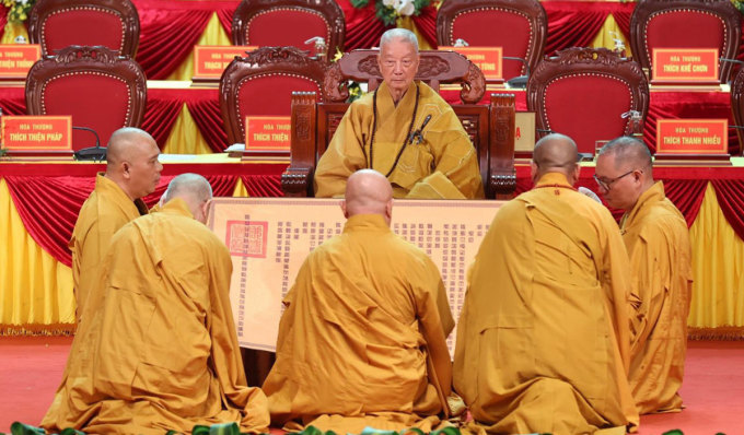 Hòa thượng Thích Trí Quảng được suy tôn Pháp chủ Giáo hội Phật giáo-1