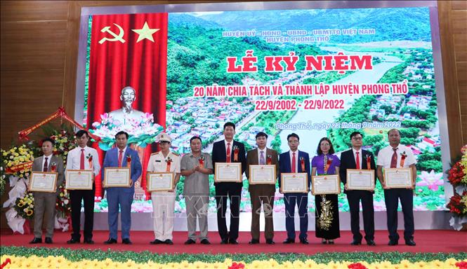 Phấn đấu đưa Phong Thổ ra khỏi danh sách huyện nghèo vào năm 2025-3