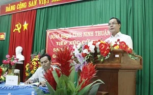 Chủ tịch Tổng LĐLĐVN Nguyễn Đình Khang tiếp xúc cử tri Ninh Thuận-cover-img