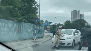 Vụ nữ tài xế ô tô đâm thẳng vào CSGT ở Hà Nội: Lời trần tình bất ngờ-1