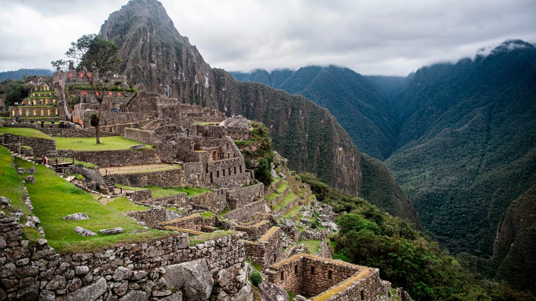 "Cháy vé" vào di sản UNESCO sau khi mở cửa tại Peru-1