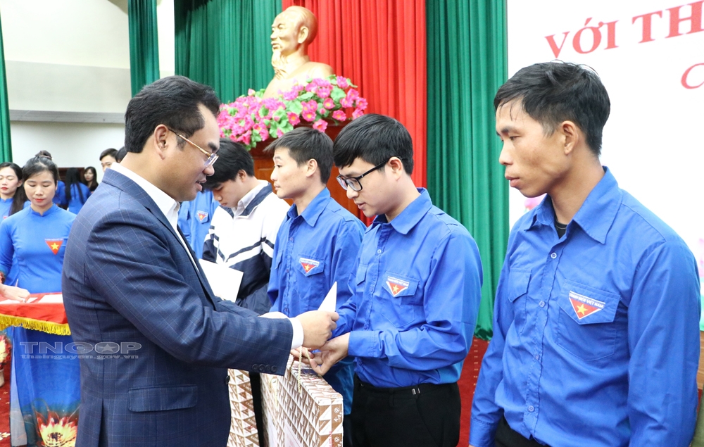 Chủ tịch UBND tỉnh Thái Nguyên: Tạo mọi điều kiện thuận lợi để thanh niên lập thân, khởi nghiệp-3