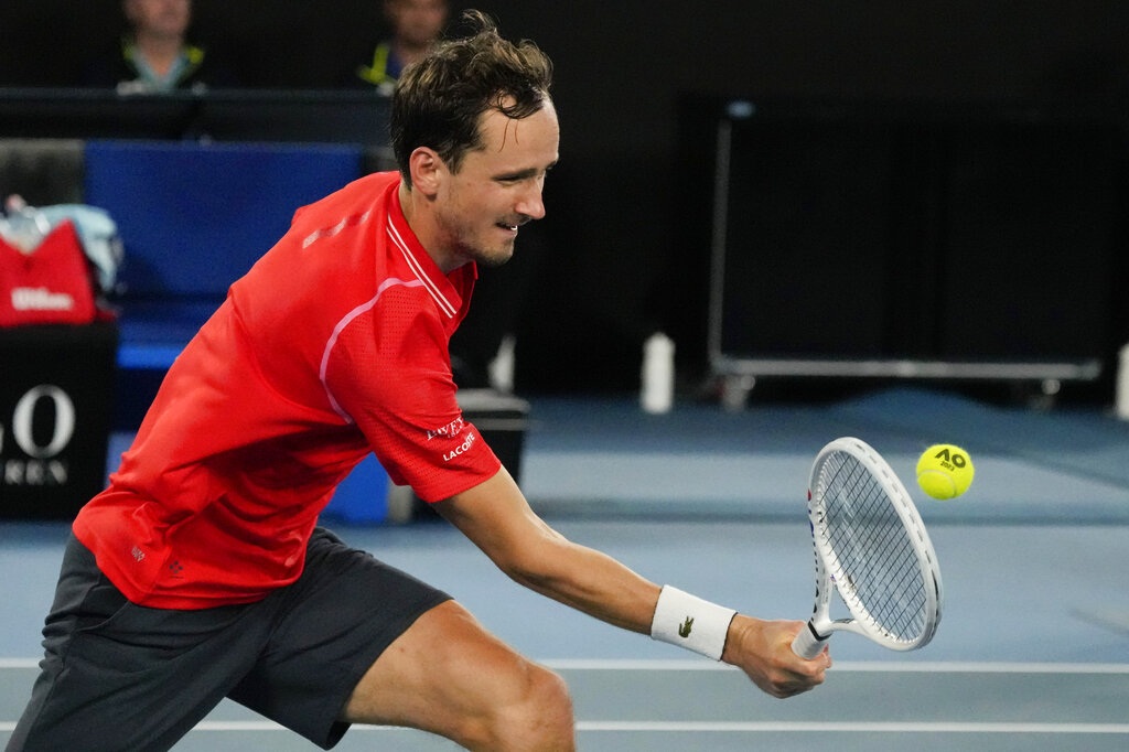Thua sốc ở Australian Open, Medvedev bị bật khỏi top 10 ATP-1