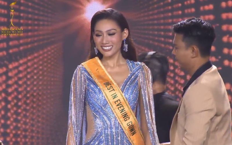 Đoàn Thiên Ân đăng quang Hoa hậu Hòa bình Việt Nam 2022-14