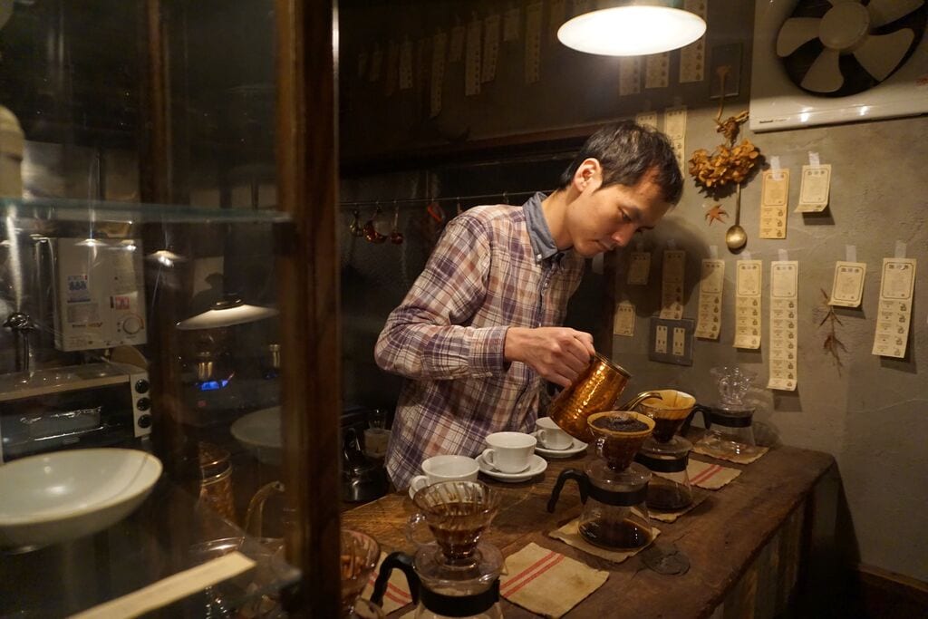 Khiết trà điếm - nơi lưu trữ văn hóa cà phê hơn 1 thế kỷ của Nhật Bản-3