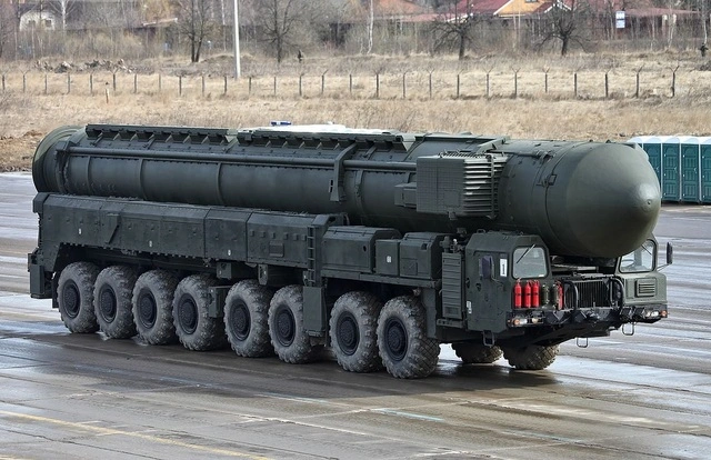Nga khoe tên lửa "mạnh nhất thế giới" có thể phóng vào tiểu hành tinh-cover-img