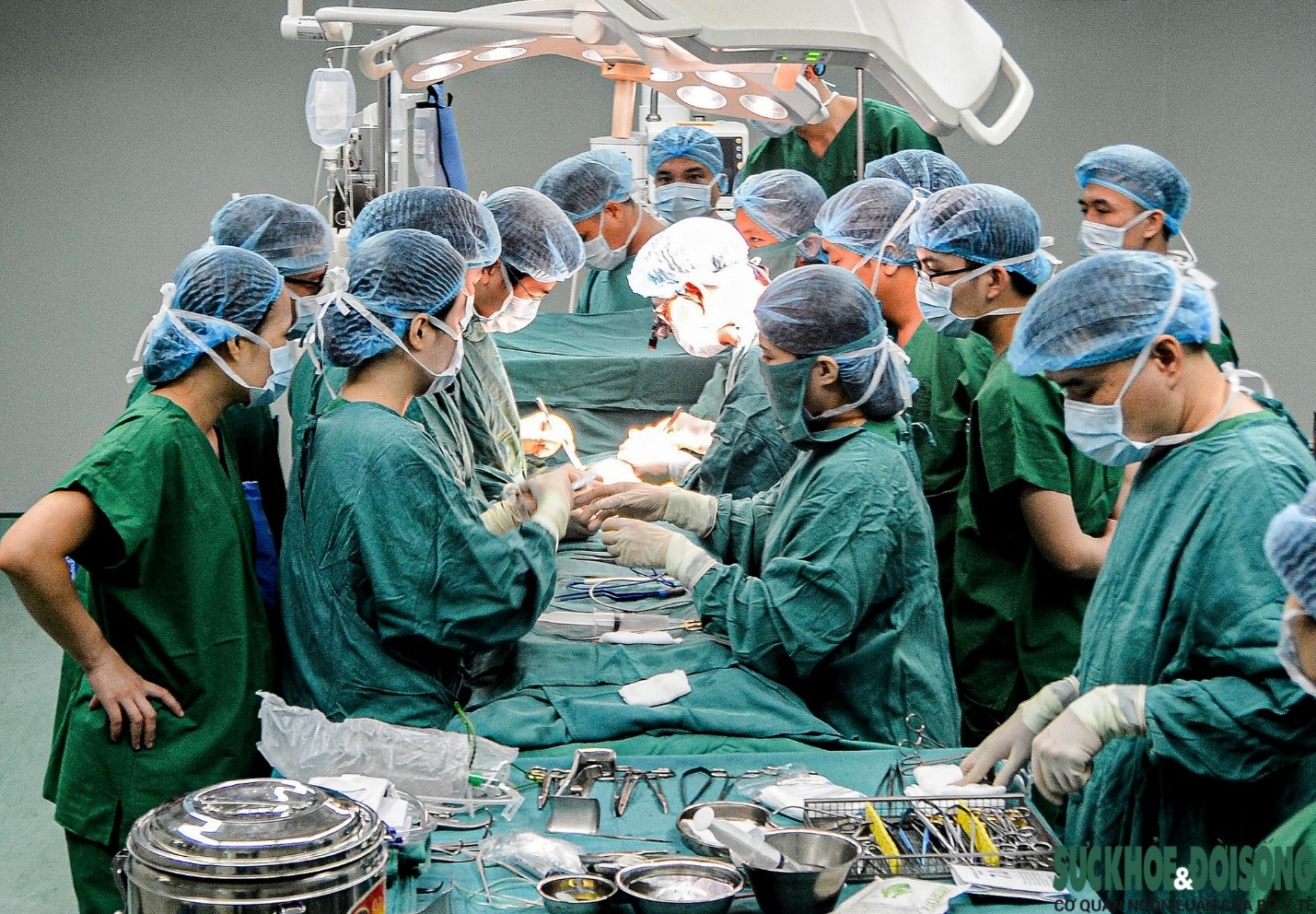 Bệnh viện Hữu nghị Đa khoa Nghệ An phấn đấu trở thành Bệnh viện Anh hùng Lao động thời kỳ đổi mới-3