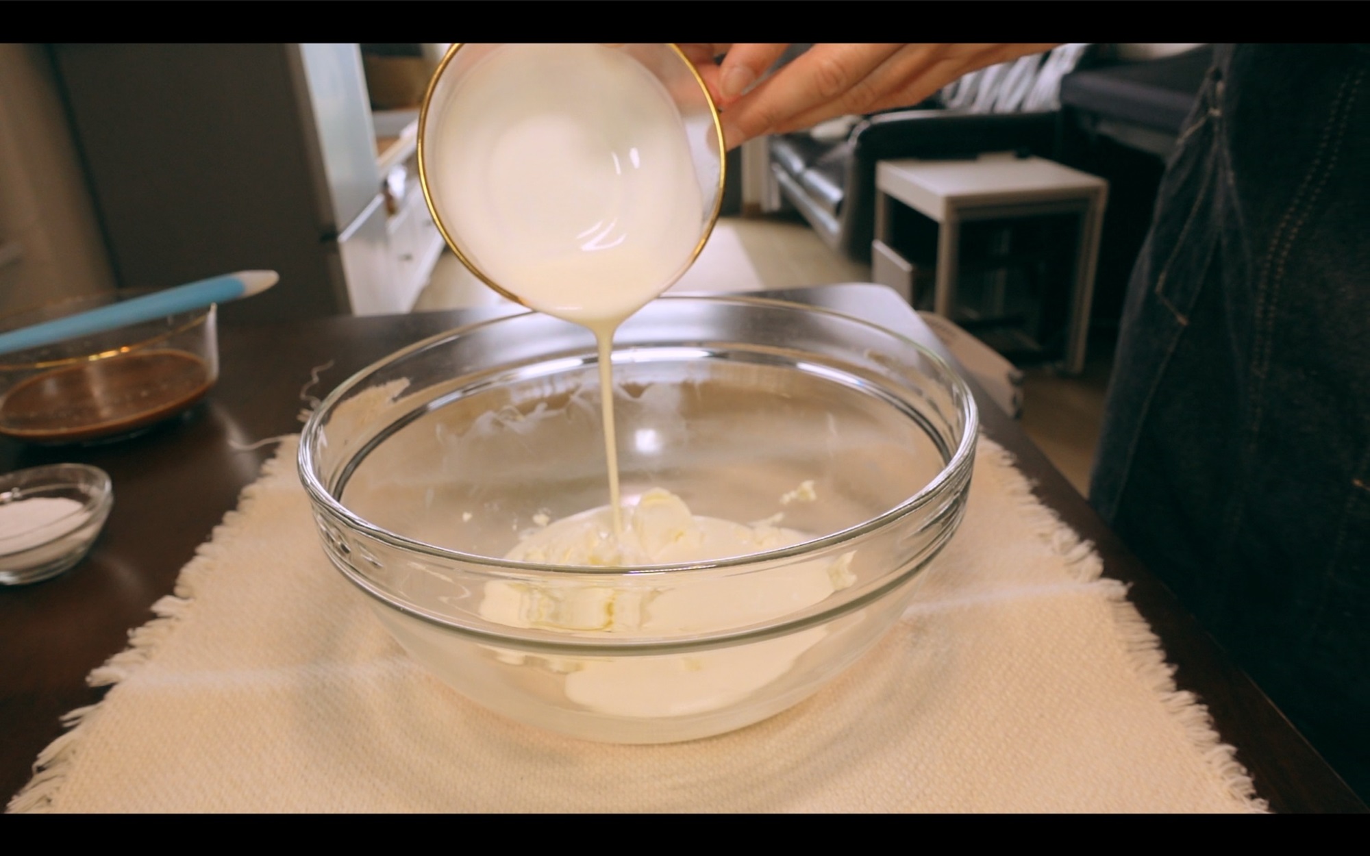 Công thức bánh Tiramisu siêu đơn giản, chị em nội trợ thử ngay món bánh ngon nức tiếng này!-2