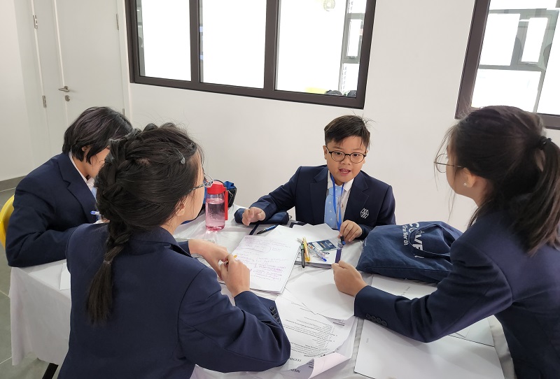 Khai mạc giải tranh biện đầu tiên tại Việt Nam dành cho học sinh trung học cơ sở-2