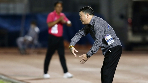 'Núi tiền' giúp Sài Gòn FC thoát hiểm-2