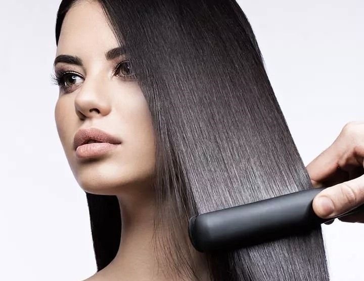 6 tác dụng phụ đáng sợ của việc duỗi tóc bạn nên biết-1