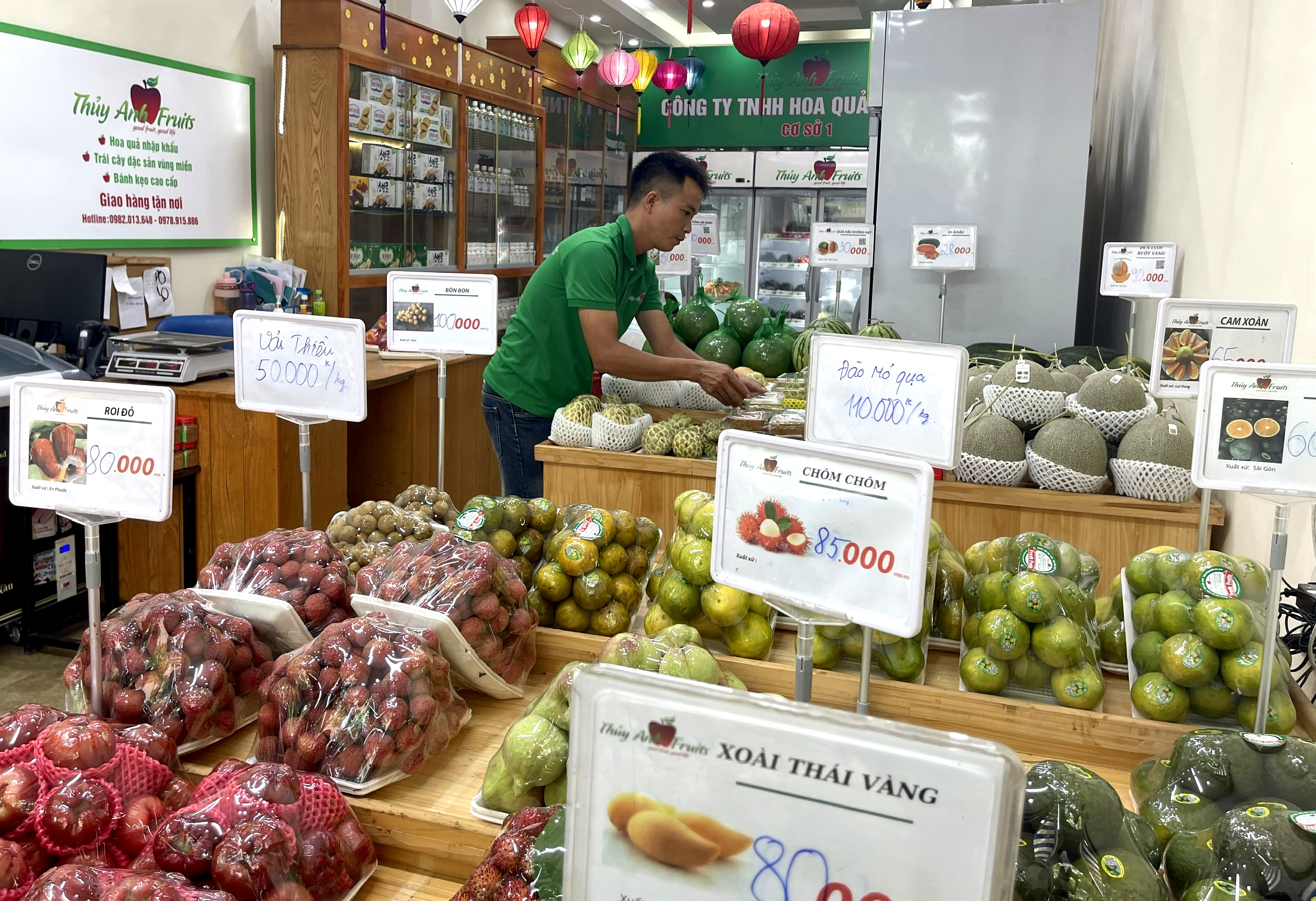 Hà Đông siết chặt kiểm tra cửa hàng kinh doanh trái cây-1