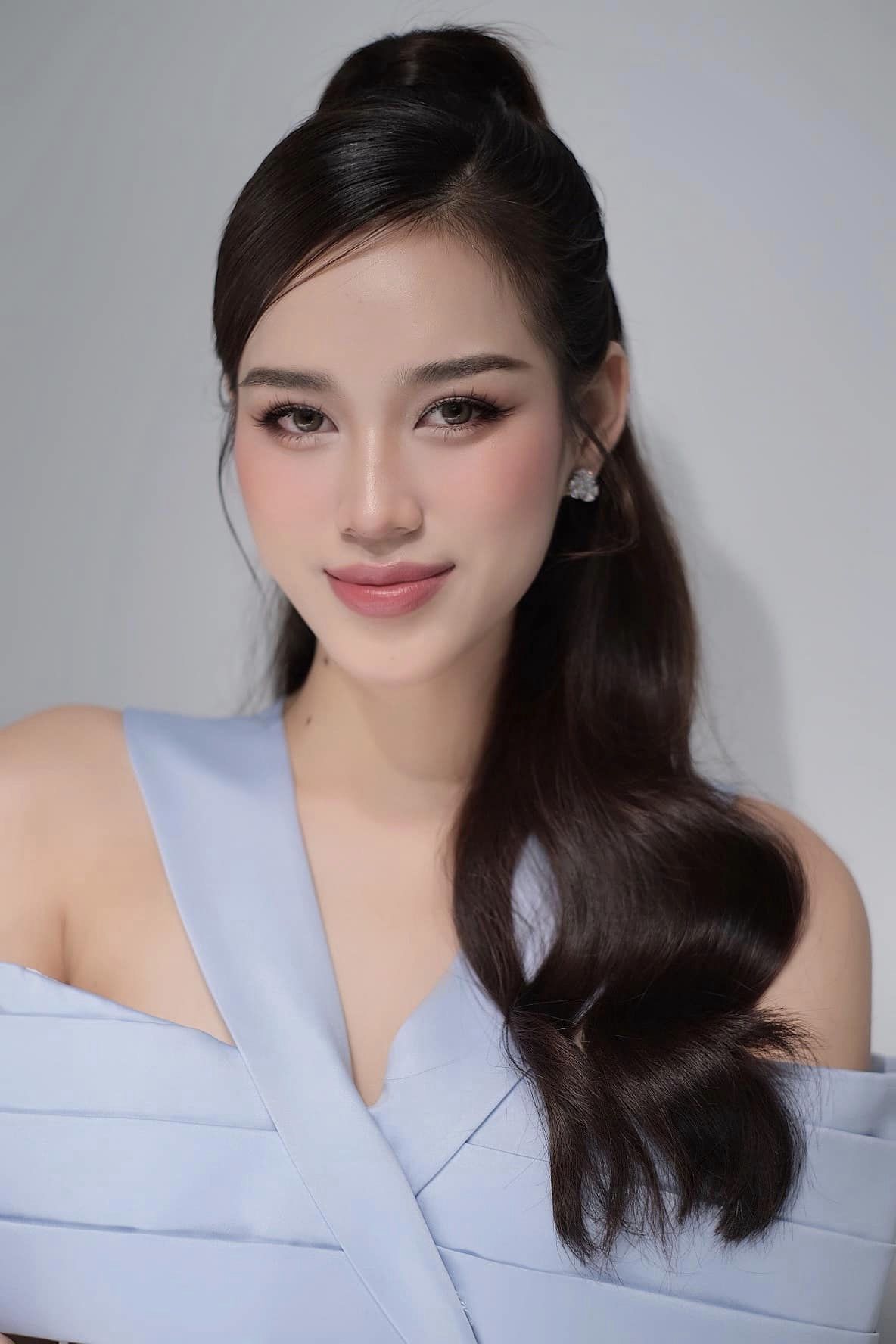 Cận cảnh gương mặt đẹp hoàn hảo của Hoa hậu Đỗ Thị Hà-2