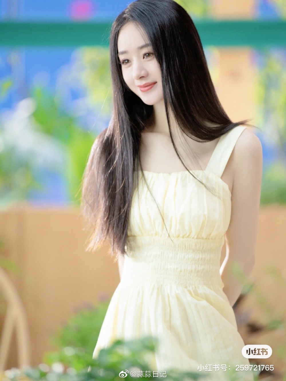 Dàn mỹ nhân Hoa Ngữ đọ sắc tóc dài, thẳng: Nhiệt Ba kiêu sa, Triệu Lệ Dĩnh và Triệu Lộ Tư ngọt ngào-3
