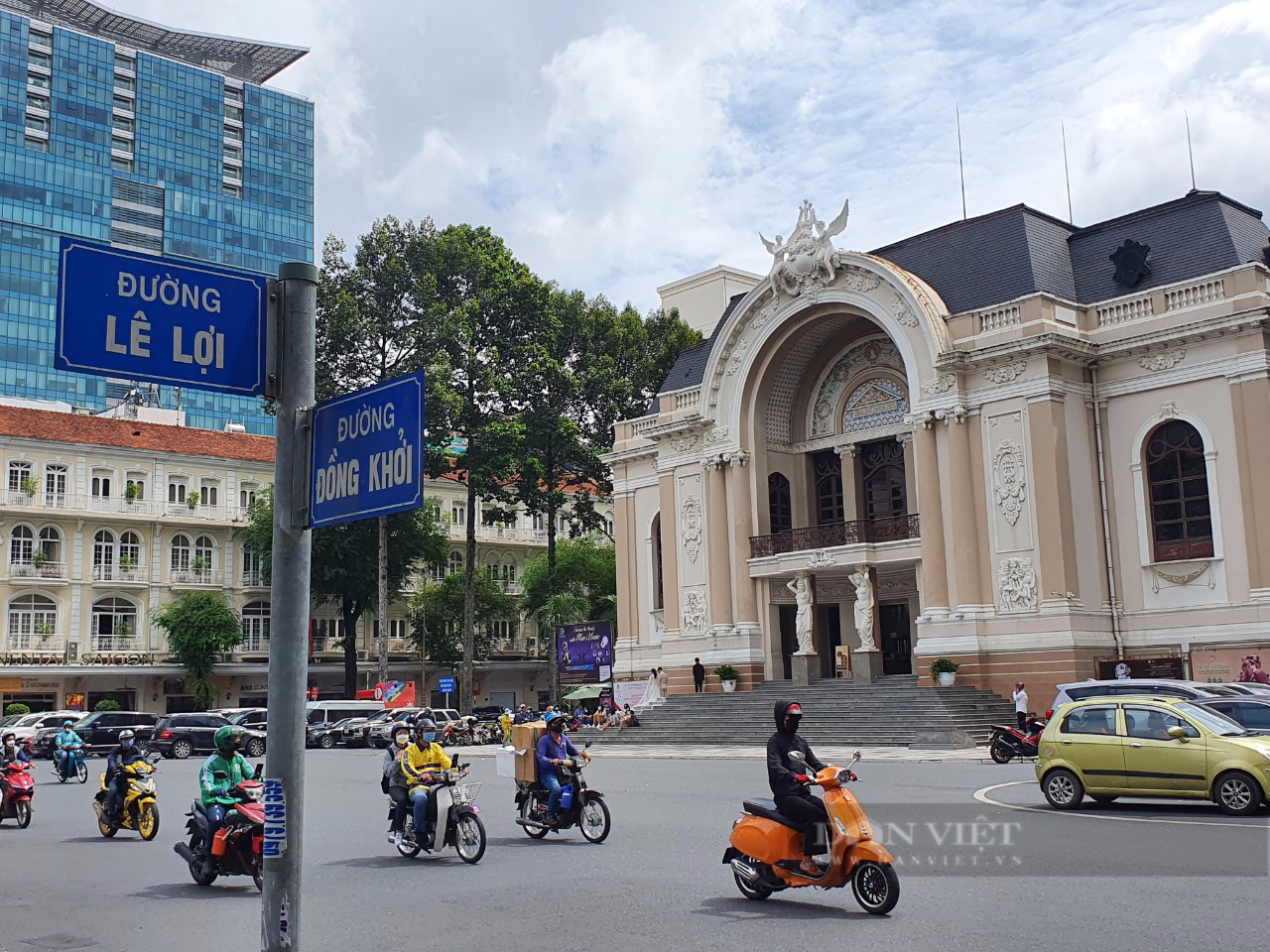 Du lịch TP.HCM dịp lễ 2/9: Đi city tour khám phá Sài Gòn - Gia Định - Chợ Lớn-2
