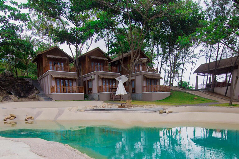 Resort được mệnh danh là “hòn ngọc bí ẩn” của Quy Nhơn, đặc biệt có bể bơi nước mặn lớn nhất Việt Nam-3