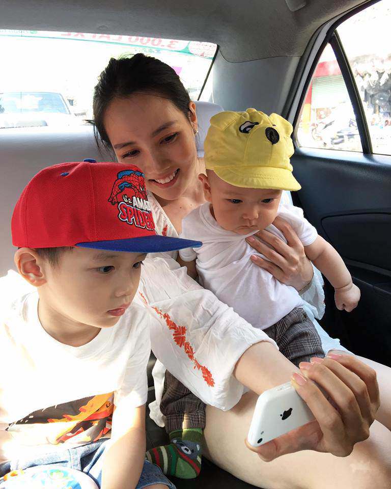 Lấy Ngô Quang Hải hơn 25 tuổi, mỹ nhân nổi nhất Hoa hậu VN 2012 sinh liền 2 con, sống sung sướng-17