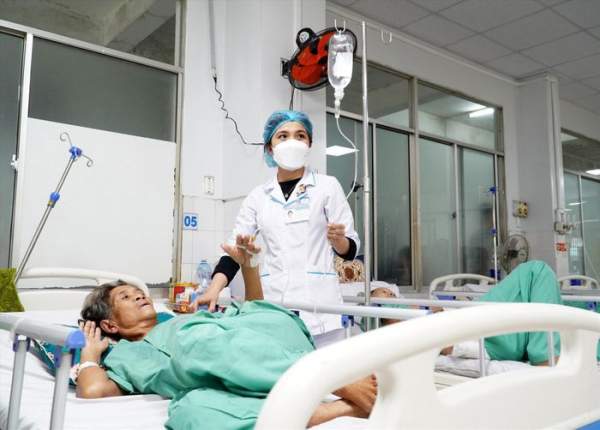 Nhiều bệnh viện ở Quảng Nam thiếu trầm trọng vật tư y tế-2