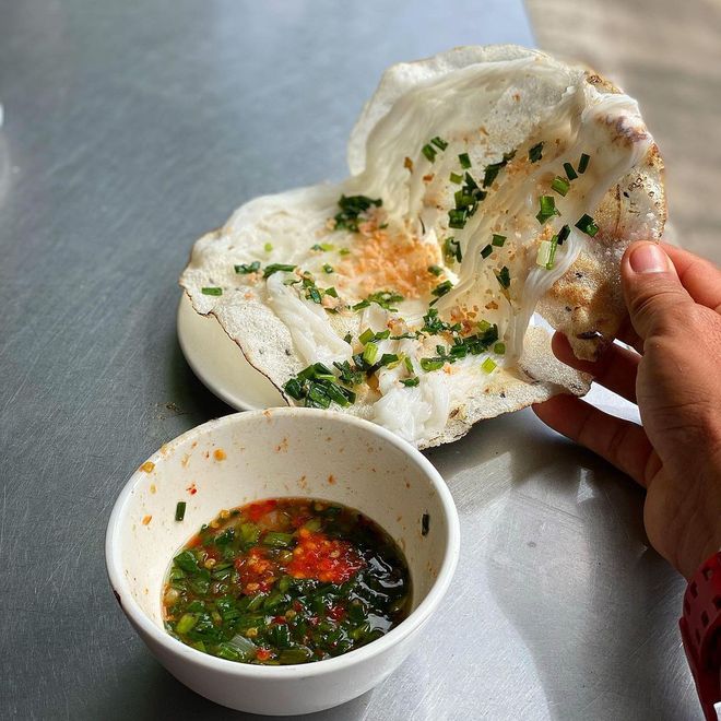 Bánh đập Nha Trang - món ăn đặc biệt của thành phố biển khiến nhiều du khách phải mê mẩn-5