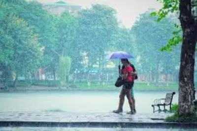 Dự báo thời tiết ngày 3/10/2022: Hà Nội vẫn mưa rào và dông-cover-img
