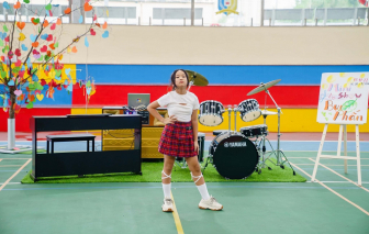 Teen Royal School tặng thầy cô bữa tiệc âm nhạc trong minishow ngay sân trường-cover-img