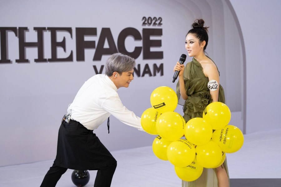 'Hot girl quân nhân' gây ấn tượng nhờ tài biến hóa 'nhanh như chớp' tại casting The Face Vietnam 2022-6