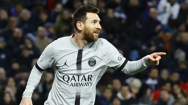 Mbappe gặp vận xui, Messi "giải cứu'' PSG trên sân Montpellier-cover-img