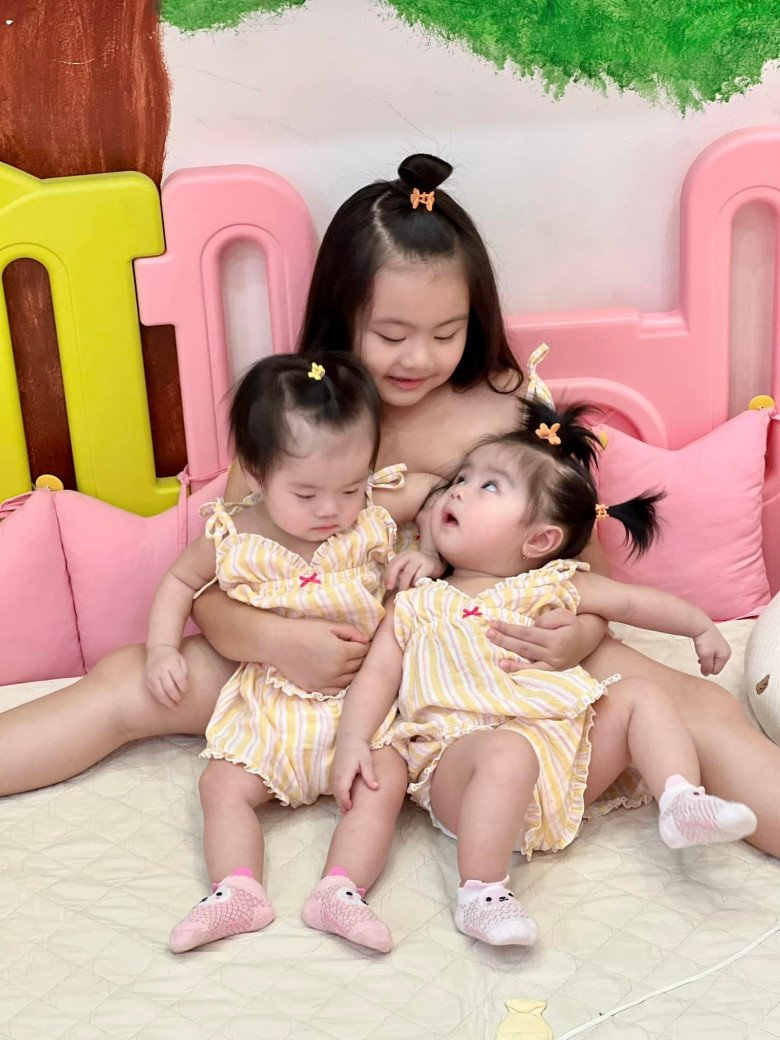 Nhìn 3 con gái dễ thương của Vân Trang, Lê Phương quyết sinh con thứ 3, đặt luôn tên độc lạ-6