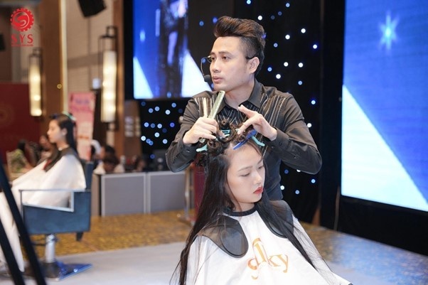 Sự kiện 'Xu hướng tóc Thu Đông 2022' thu hút hơn 1500 salon khắp toàn quốc-3