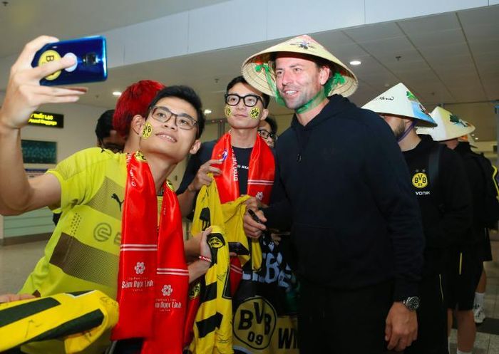 Trọng tài người Malaysia bắt trận Việt Nam – CLB Dortmund-6