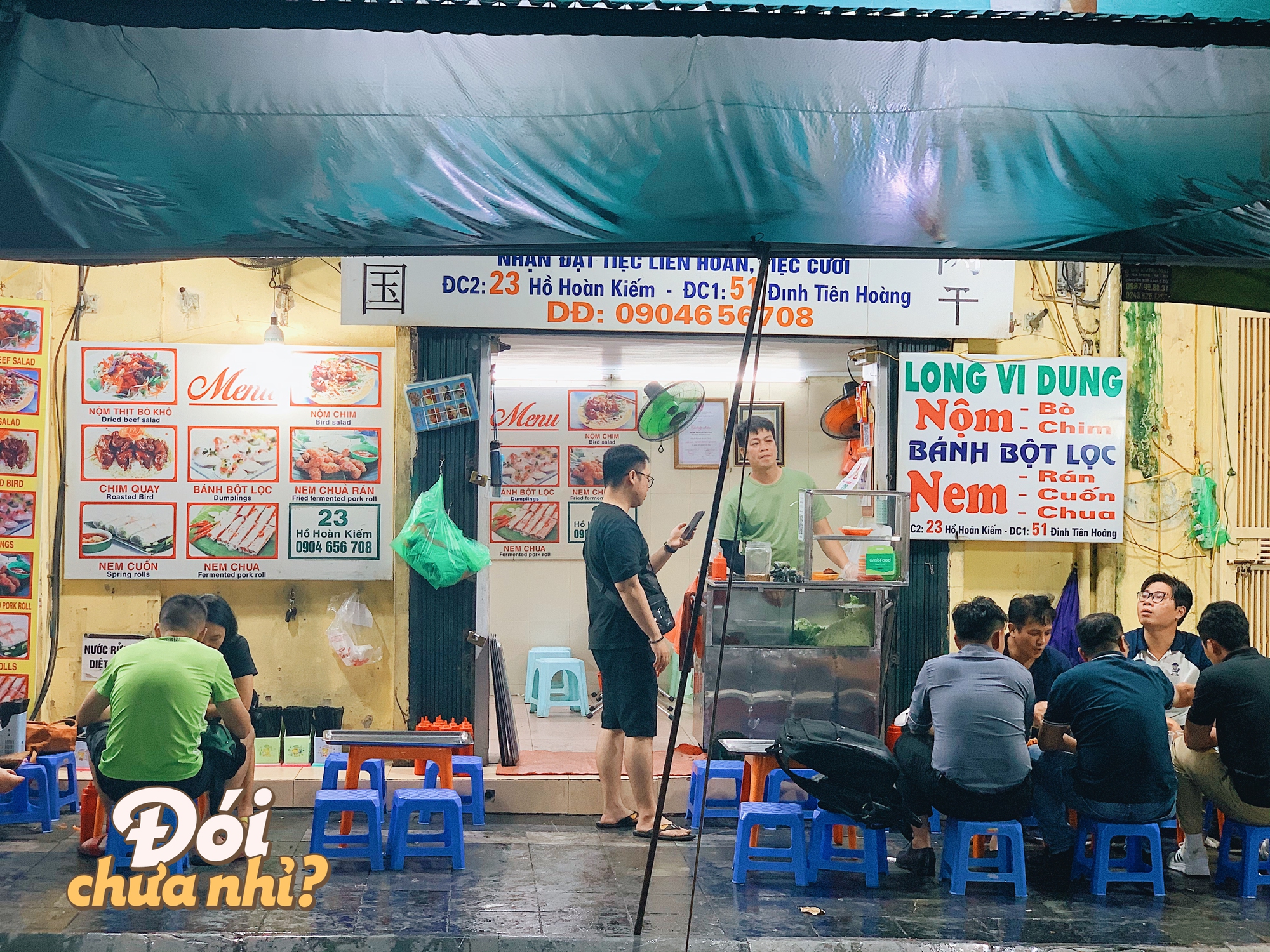 Đi ăn ở con phố ngắn nhất Hà Nội, thưởng thức đủ các món ăn vặt yêu thích của giới trẻ-16