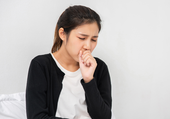 Cơn ho dai dẳng cảnh báo nhiều bệnh lý mũi họng, hô hấp-1
