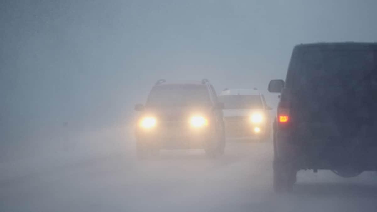 Trời lạnh và sương mù, lái xe cần lưu ý gì để du xuân an toàn-1
