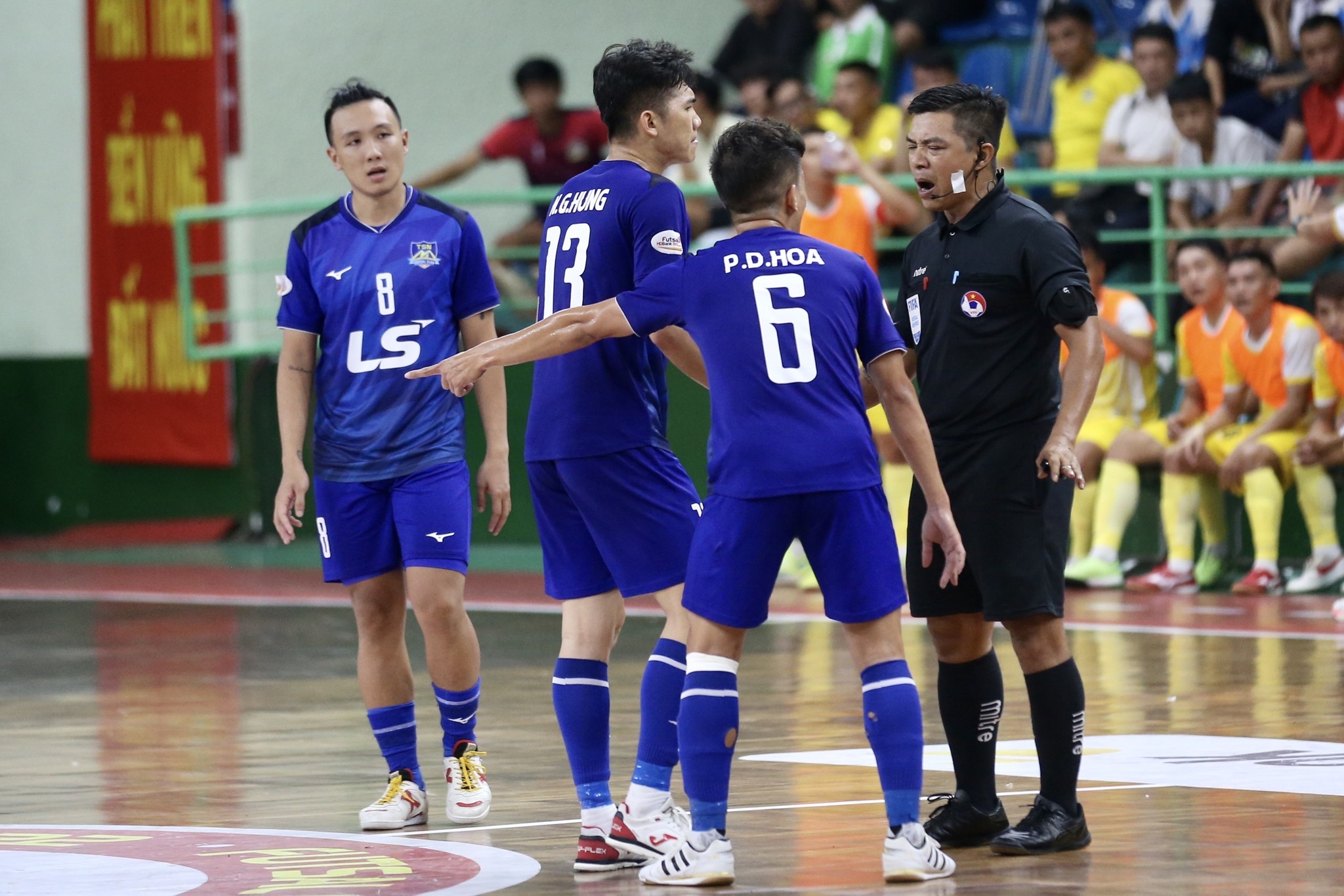 Sài Gòn FC quật ngã đội futsal nhiều tuyển thủ, giành ngôi vô địch Cúp quốc gia-7
