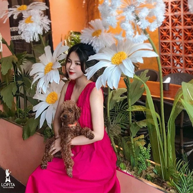 4 quán cà phê rực rỡ sắc màu Trung thu tại Hà Nội khiến hội đam mê "sống ảo" khó lòng bỏ qua-11